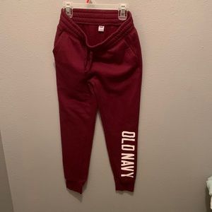 Dark red sweats size 10-12 youth